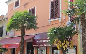 Apartments Lav Porec